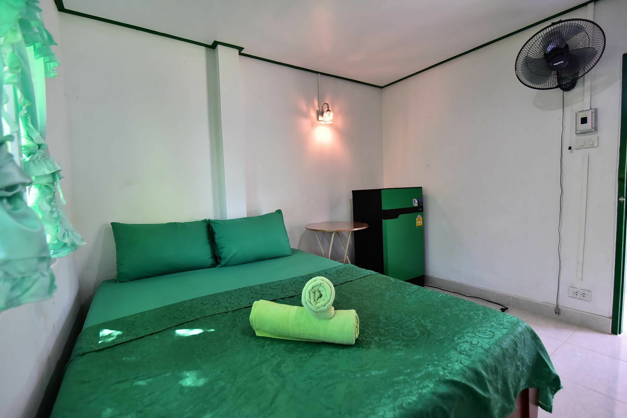 9Sathanee Koh Lanta Exterior photo